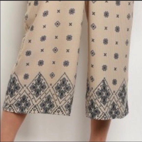 Ava Cropped Jumpsuit - Picture 5 of 5